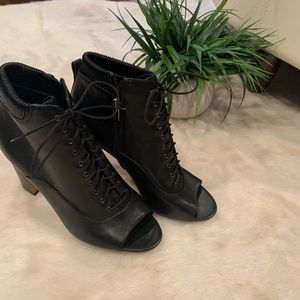 Nwob Vince Camuto Cleia Bootie 
